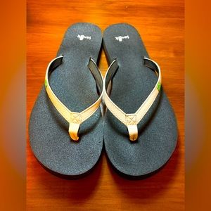 Sanuk Sandals sws 10275